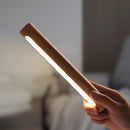 LED 360° rotatable wooden wall lamp